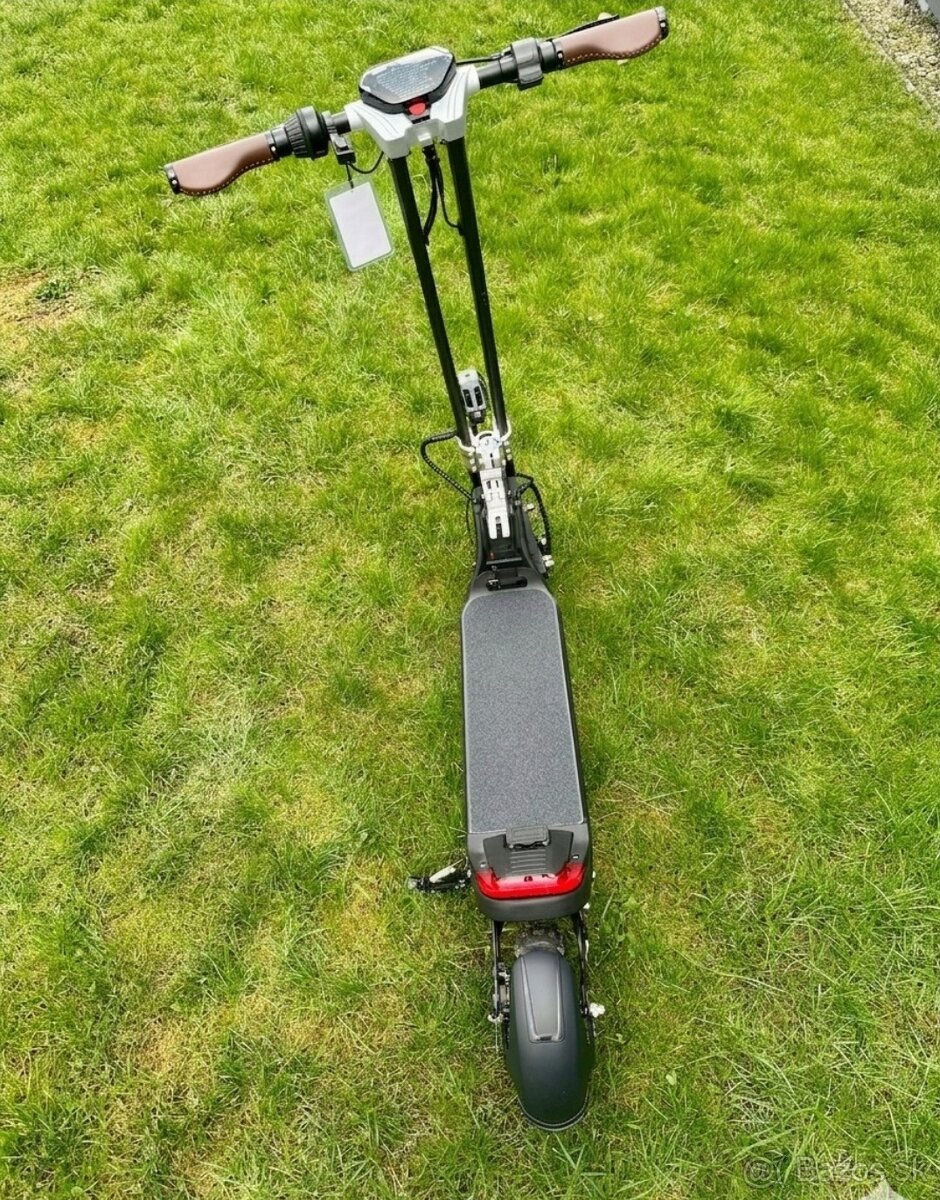 Predam elektricku kolobežku - 2