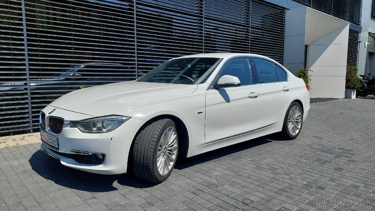 BMW 330d F30 - 2