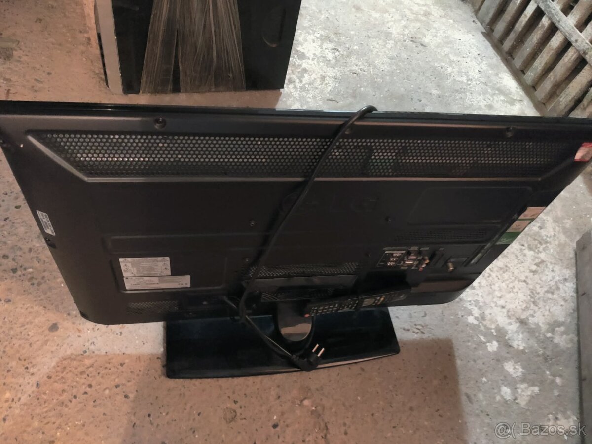 Televízor - 2