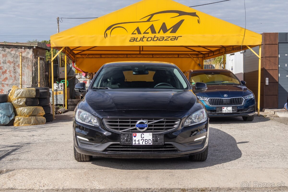 Volvo V60 D2 2.0L 120k Kinetic - 2