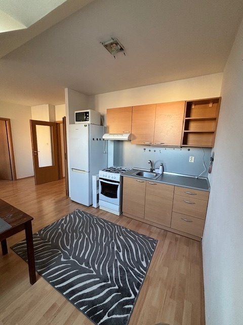 Prenájom 2 izbový byt Nitra Južná ul. - 2