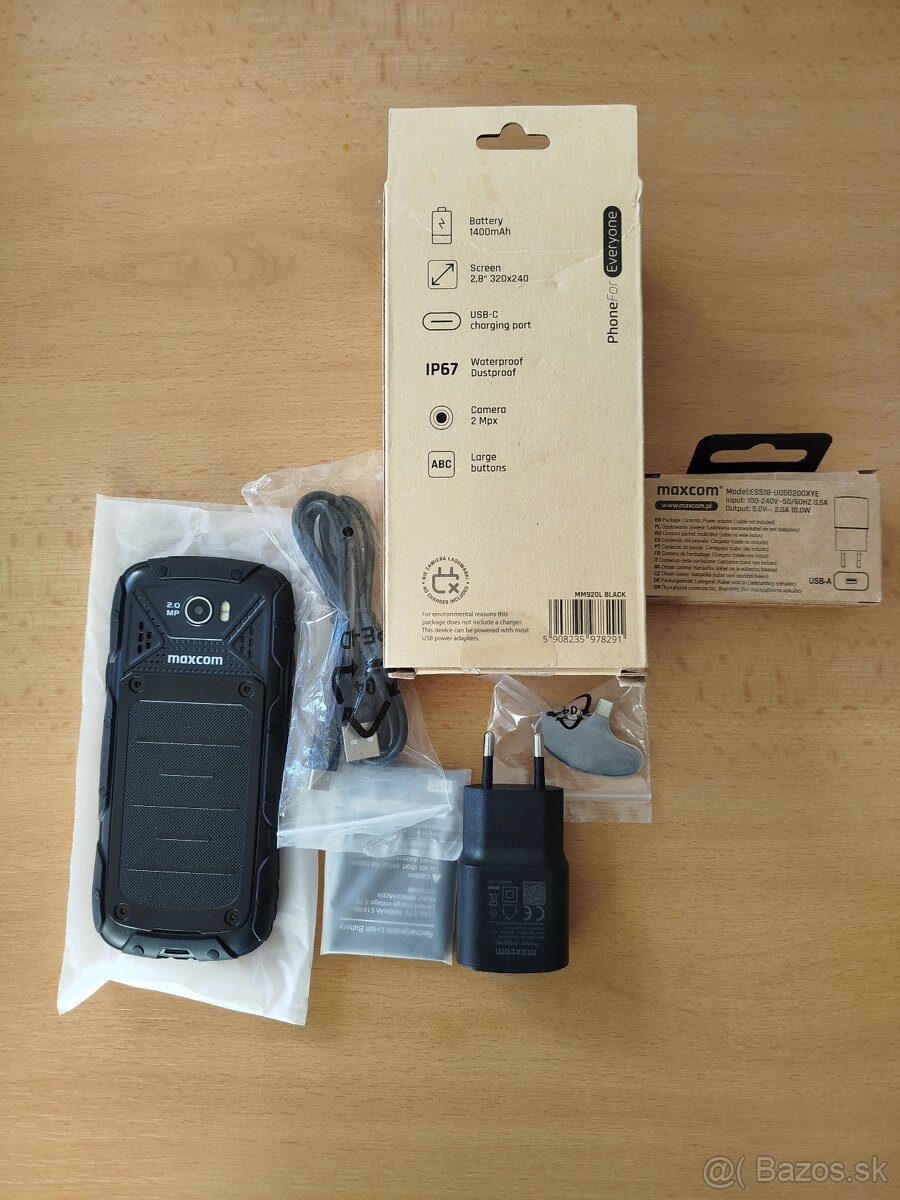 Predám Maxcom MM920L čierny - 2