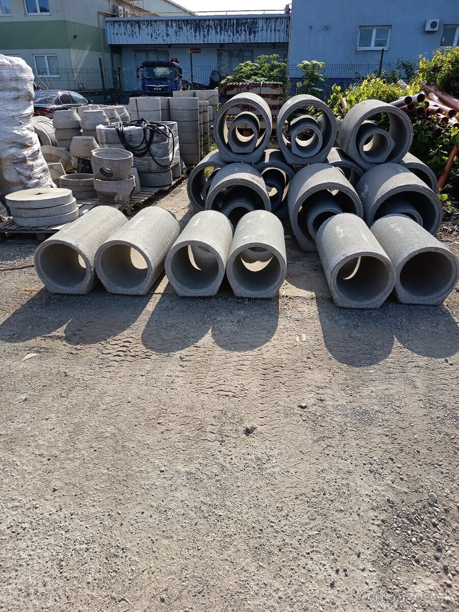 Betónová rúra s päťkou - 2