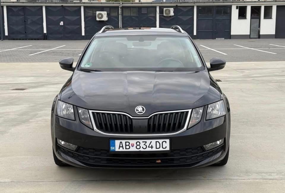 Škoda Octavia Combi 1.6 TDI 115k Ambition DSG - 2