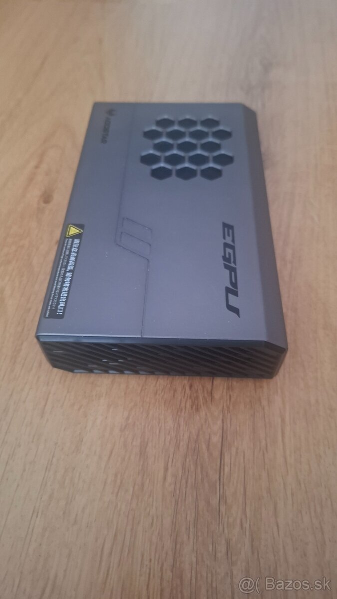 Egpu aoostar xg76xt 8gb - 2