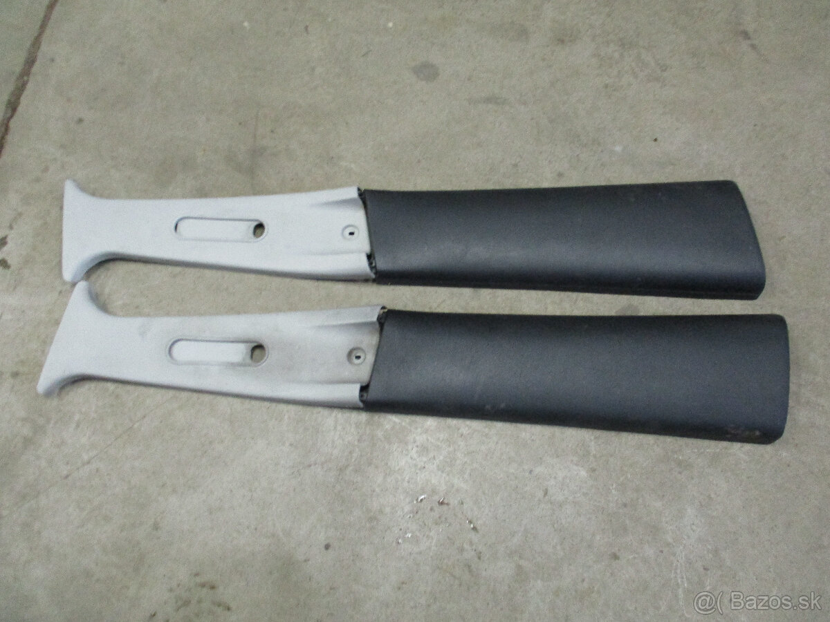 Svetlá Škoda Octavia 1 - 2