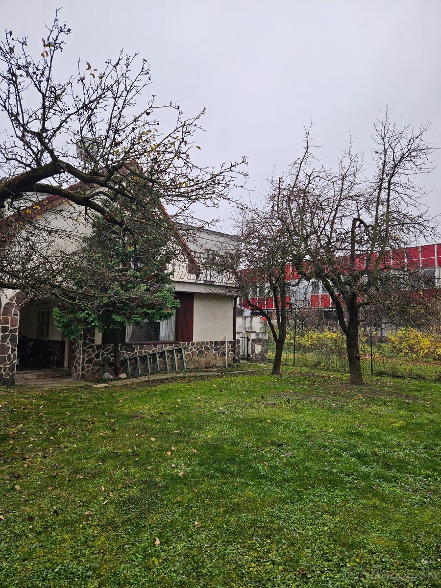 4izbový rodinný dom Rastislavova ul.Piešťany - 2