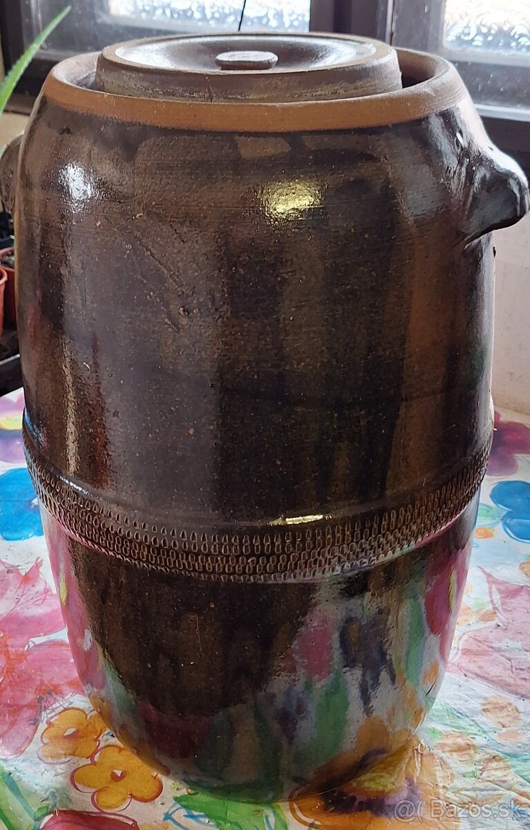 Keramická nádoba - 2