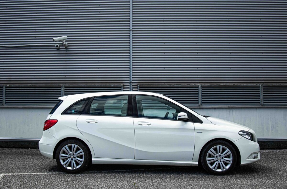 Mercedes-Benz B trieda 180 CDI BlueEFFICIENCY - 2