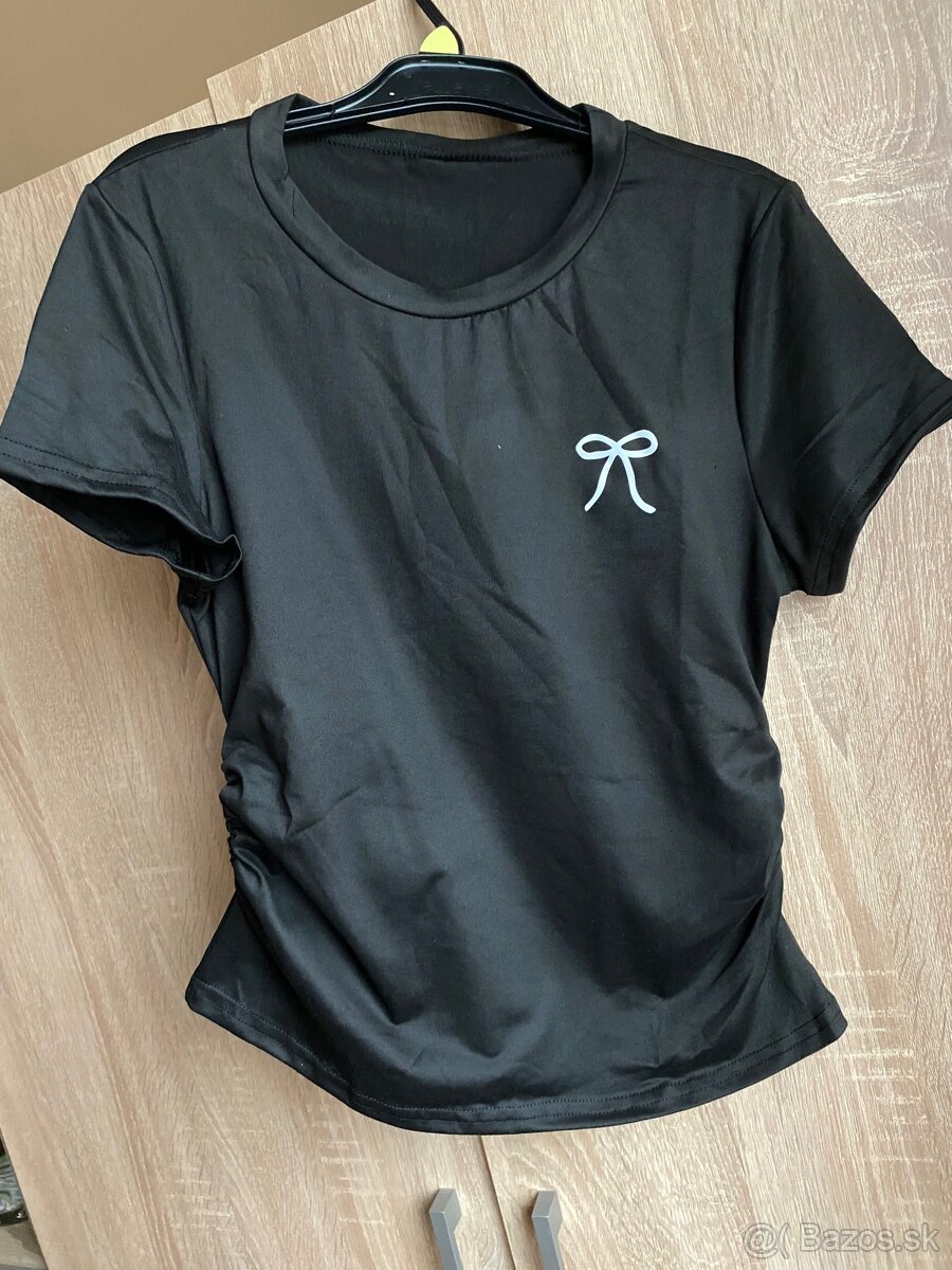 Dámske oblečenie - 2