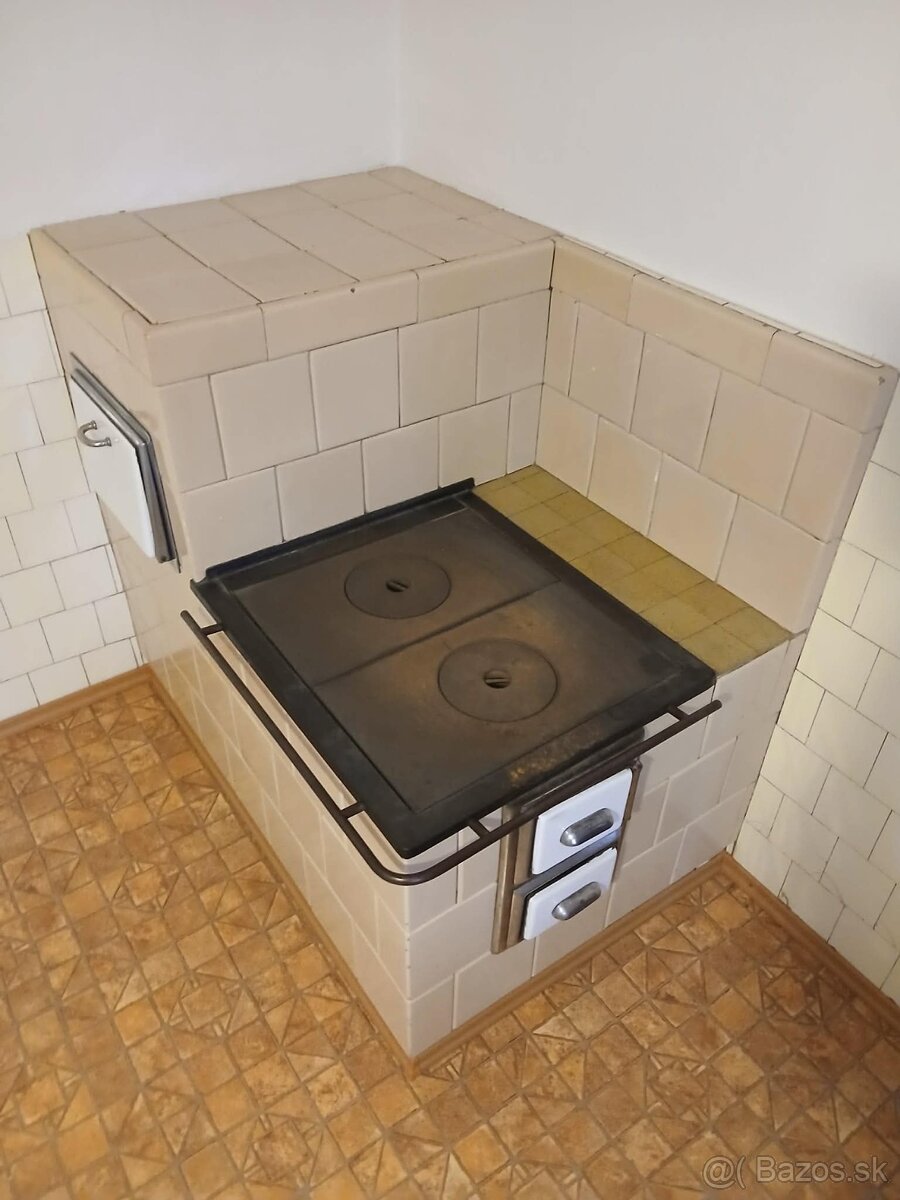 Kachľová pec - 2