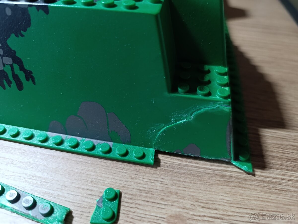 Lego 6090 (Baseplate) + Lego 6048 - 2