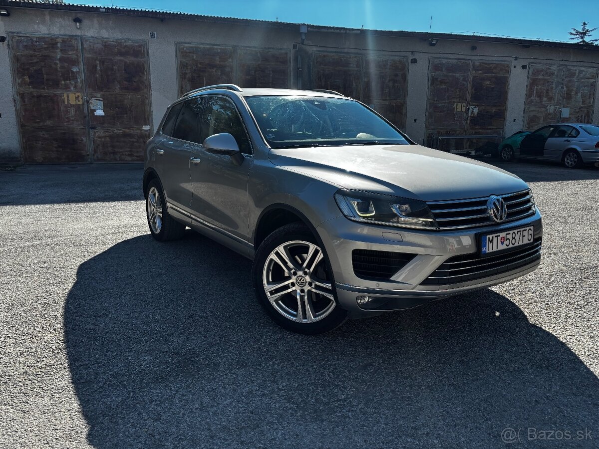 Volkswagen Touareg 3.0 TDI - 2