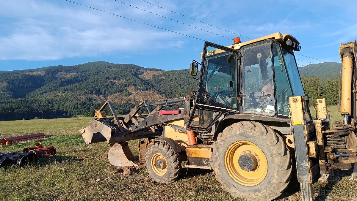 Rozpredám cat 428 B C D E 432D na náhradné diely - 2