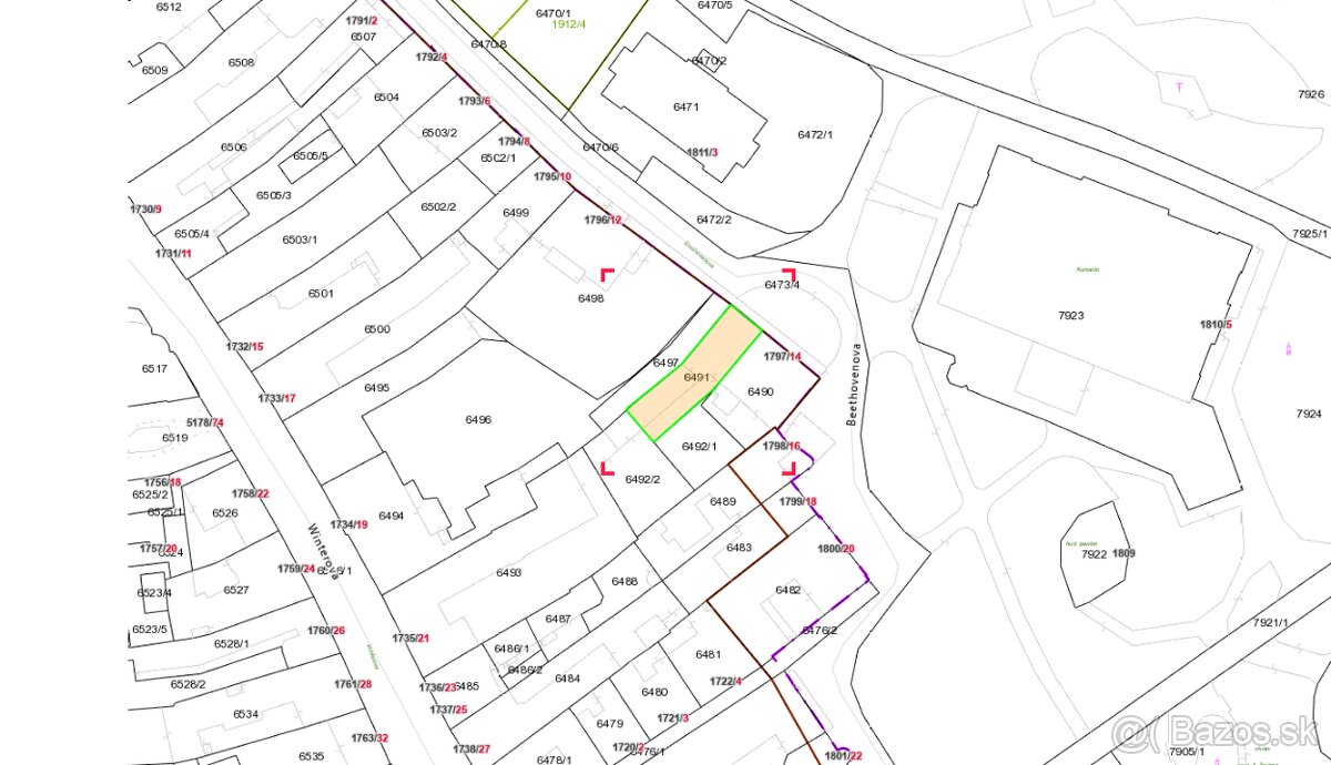 Piešťany - Exkluzívny stavebný pozemok v parku - 2
