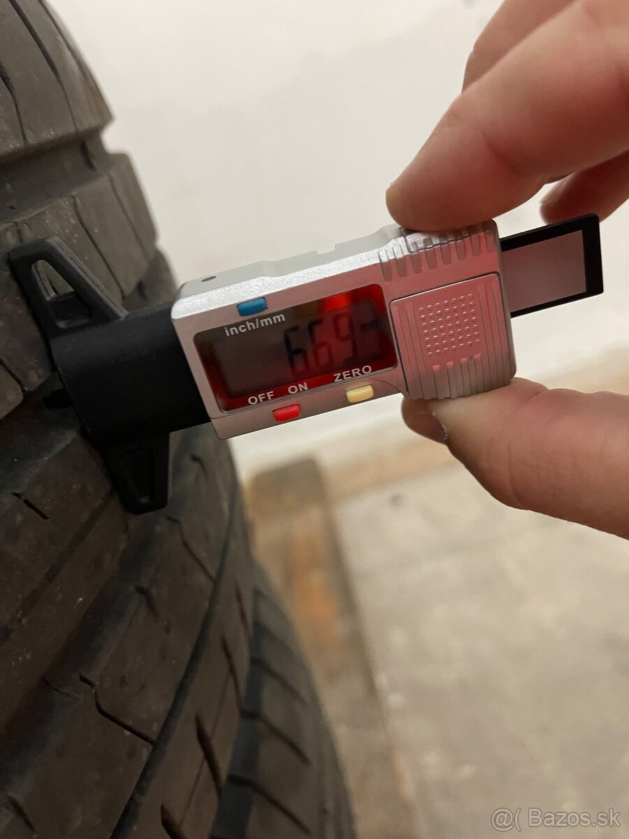 PIRELLI 225/40R19 93Y XL P-ZERO a 255/35 r19 - 2