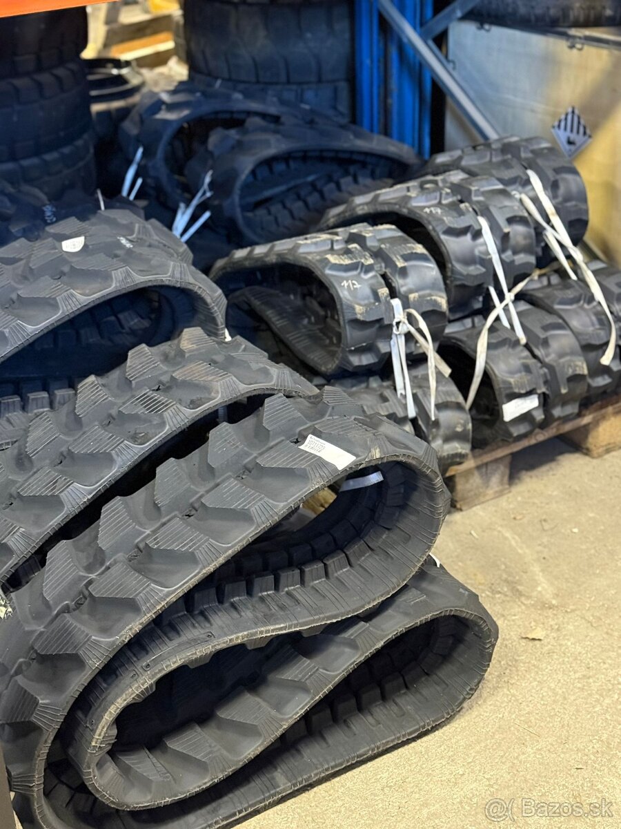 Gumové pásy na minibagre - 2