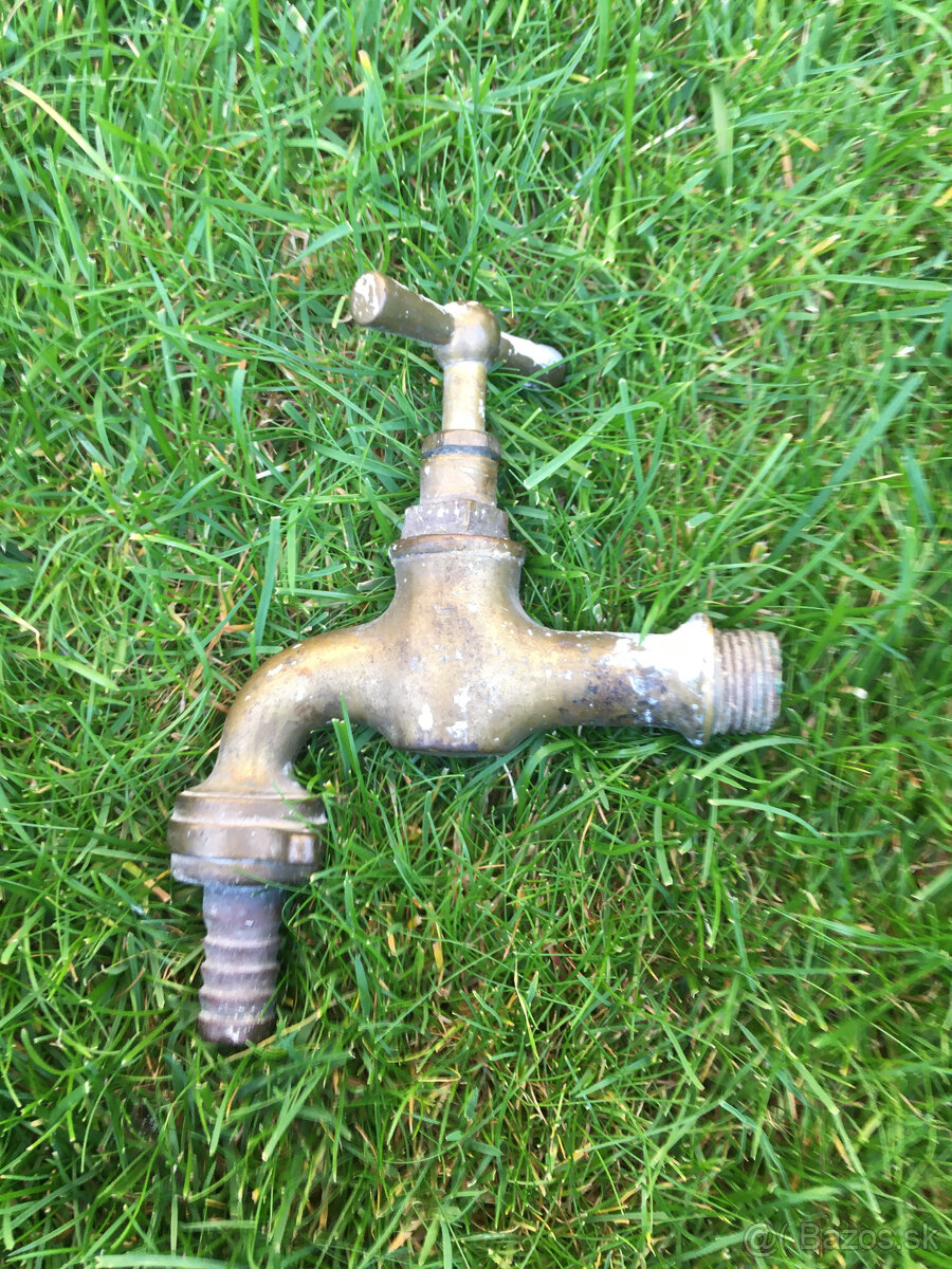retro vodovodný kohútik - 2