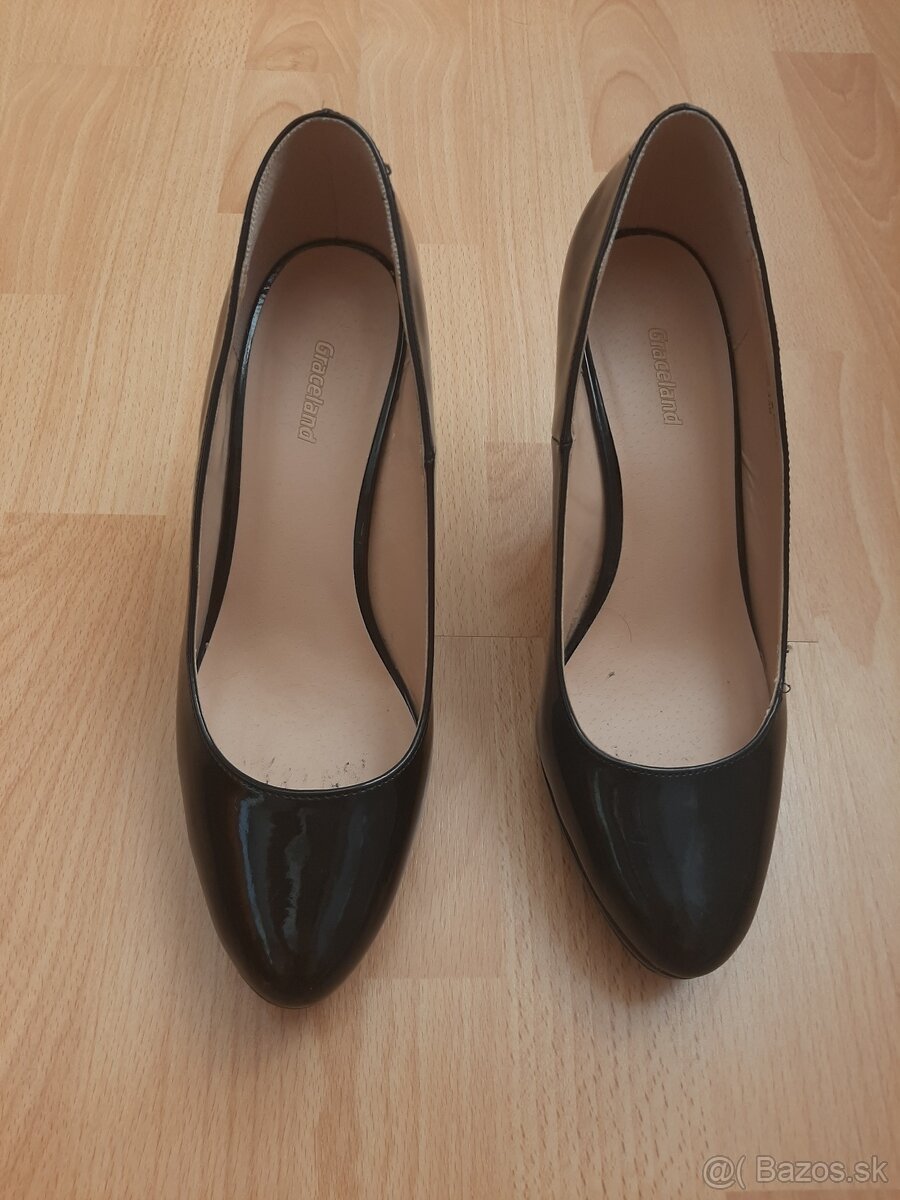 Čierne lakované lodičky - 2