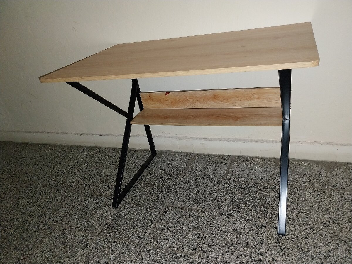 Písací stolík - 2