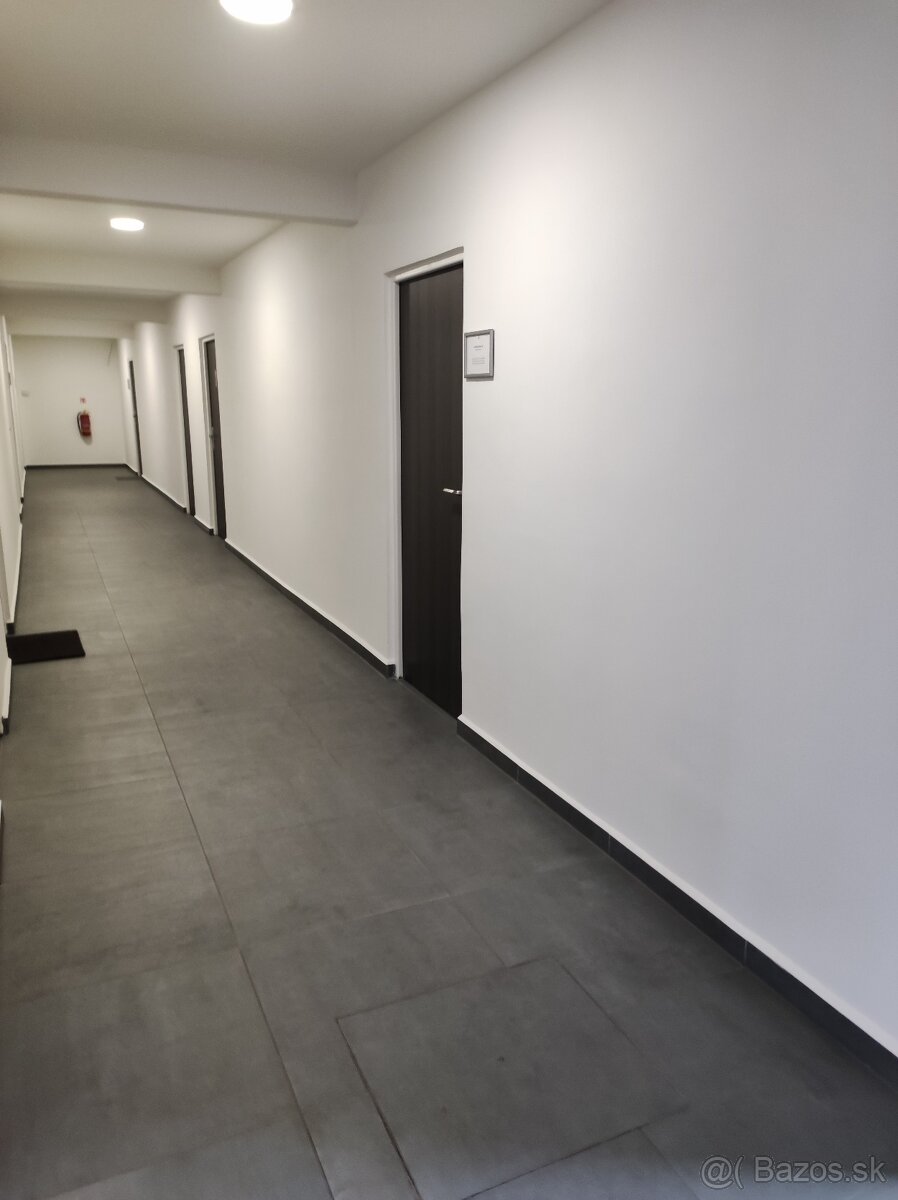 Prenájom priestorov na kancelárie a služby - 2