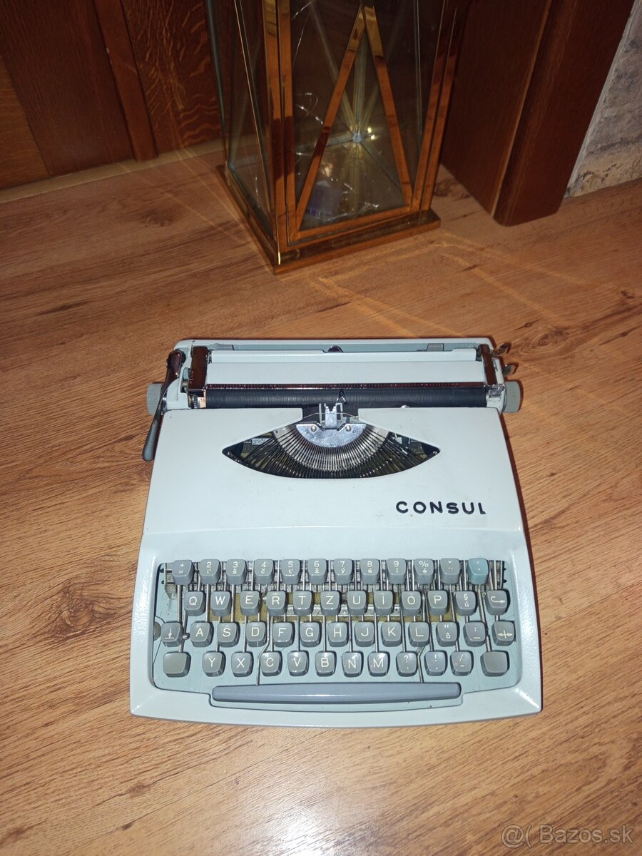 písací stroj CONSUL 231.3 (Komplet set) - 2