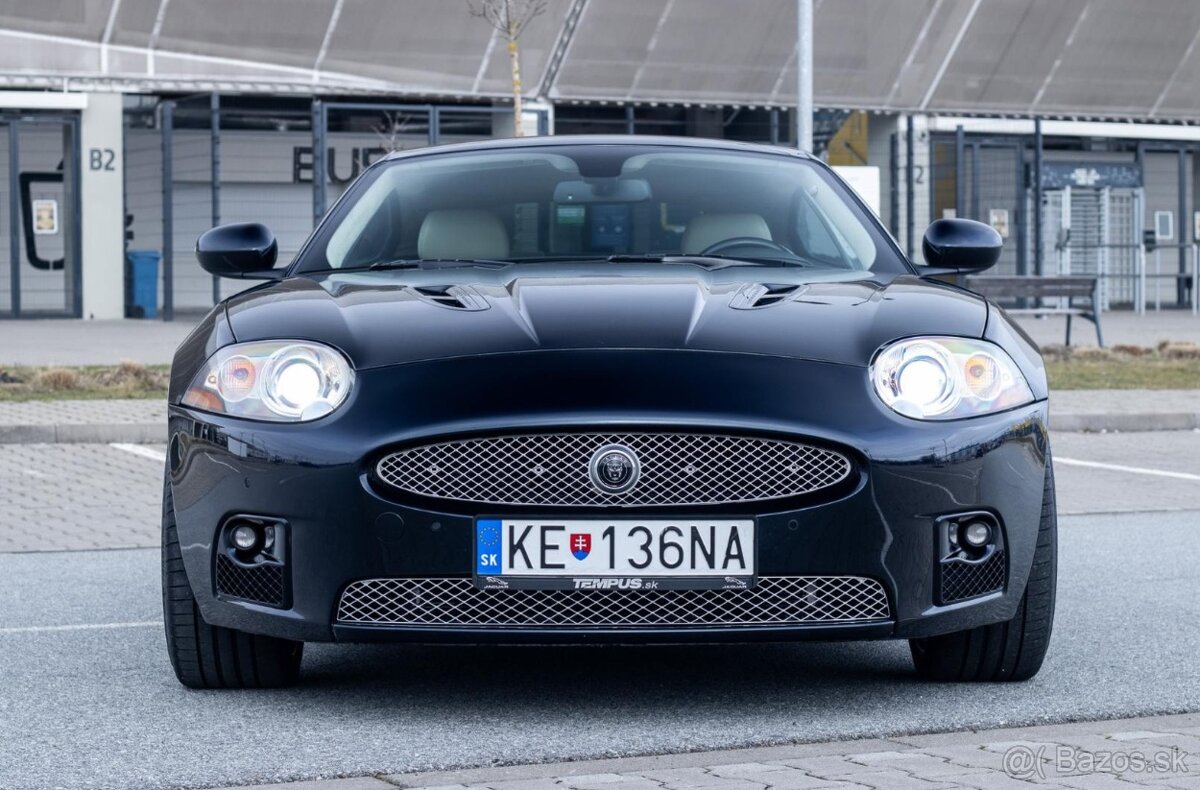 Jaguar XKR 4.2 Coupé 306kW A6, (2007) - 2