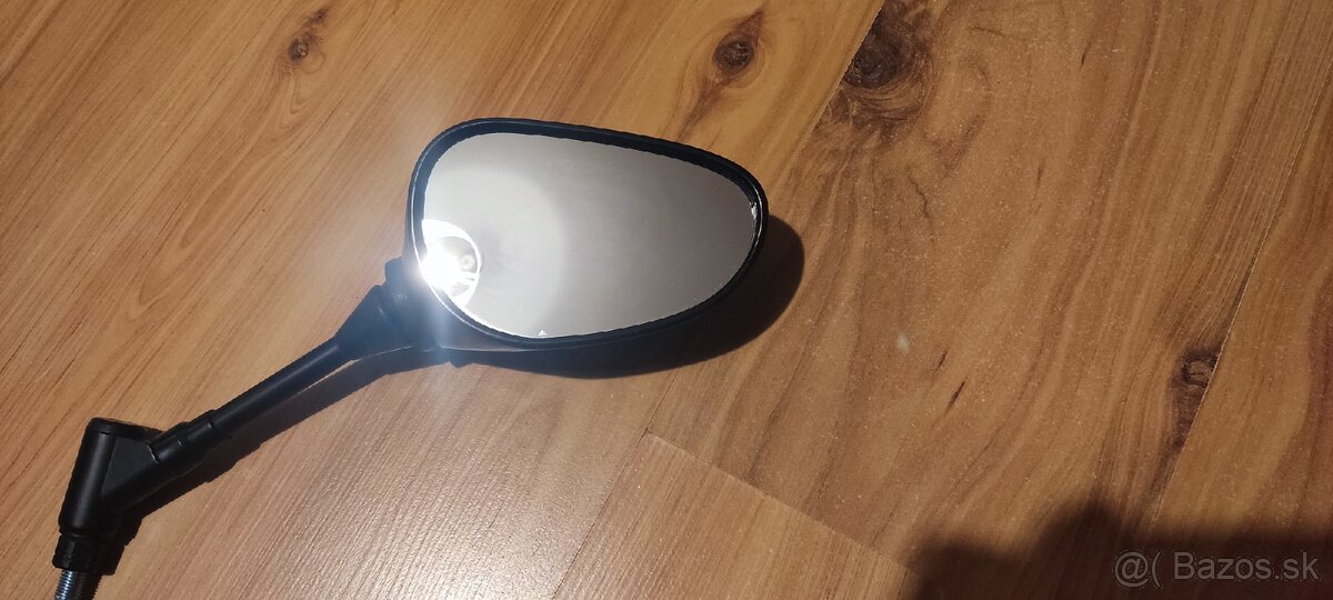 Spätné zrkadlo - 2