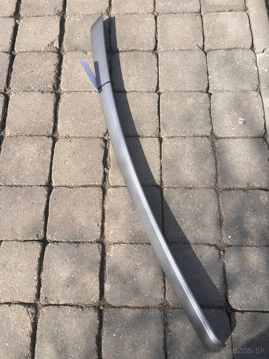 Lišta dverí BMW - 2