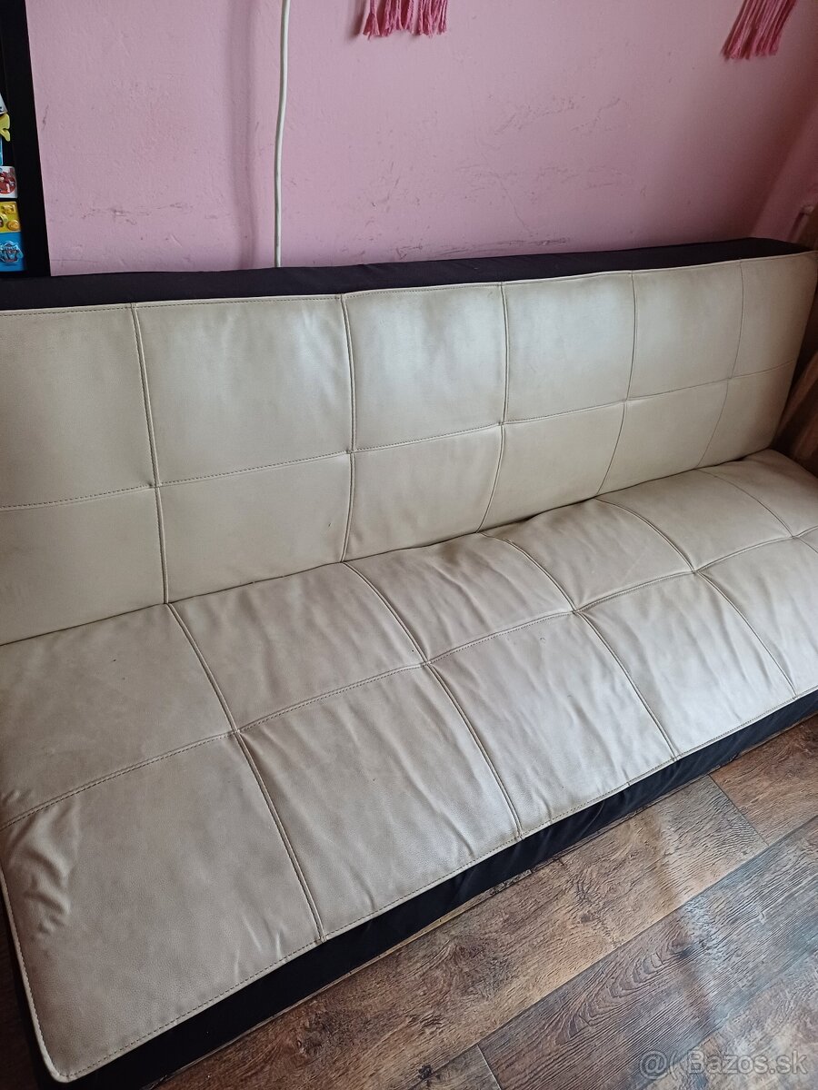 Predám rozkladaci gauč. - 2