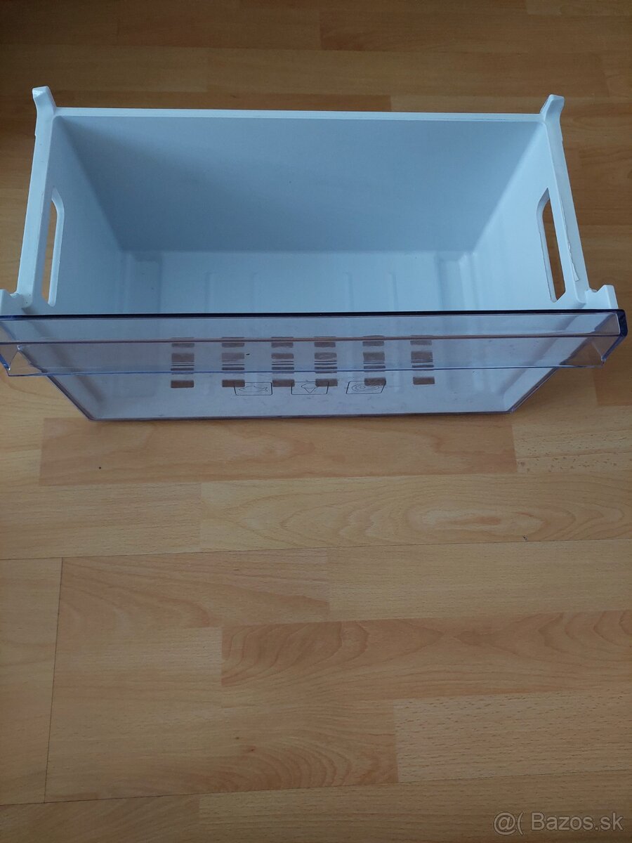 Vstavaná chladnička s mrazničkou Beko náhradné diely - 2