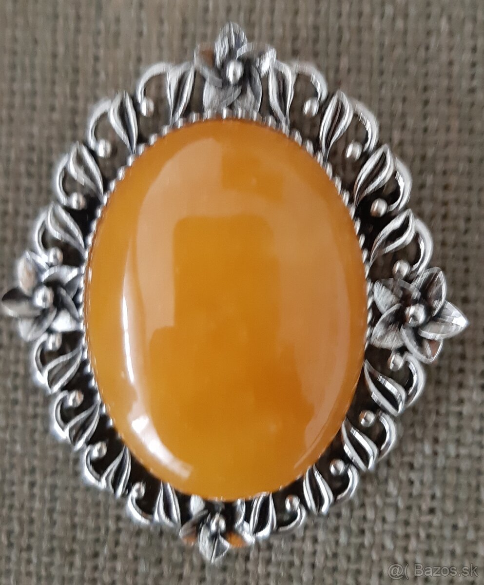 Brošne - polodrahokamy- achát, jadeit jantárový - 2