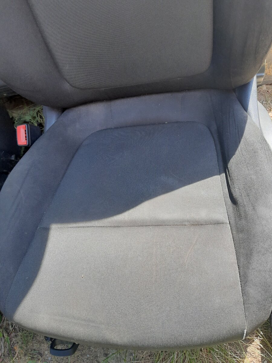 Fabia3 sedačky - 2