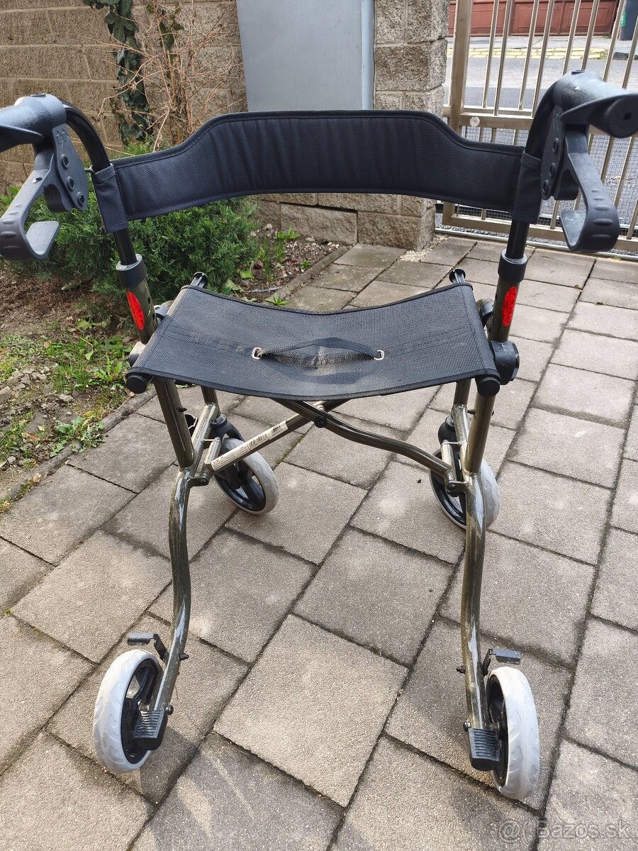 Chodítko pre seniorov - 2