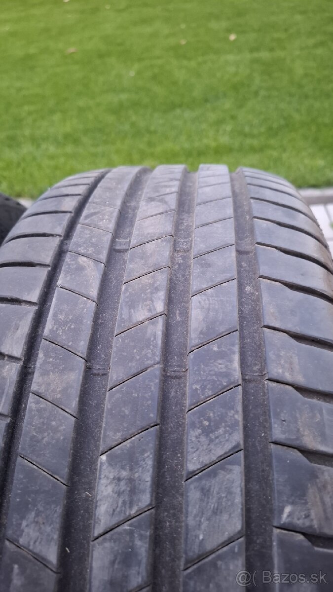 205/55r17 - 2