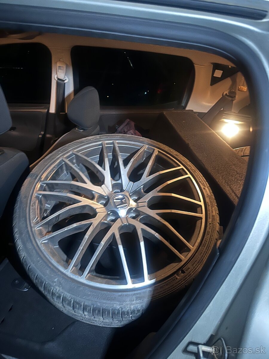 5x114.3 r19 - 2
