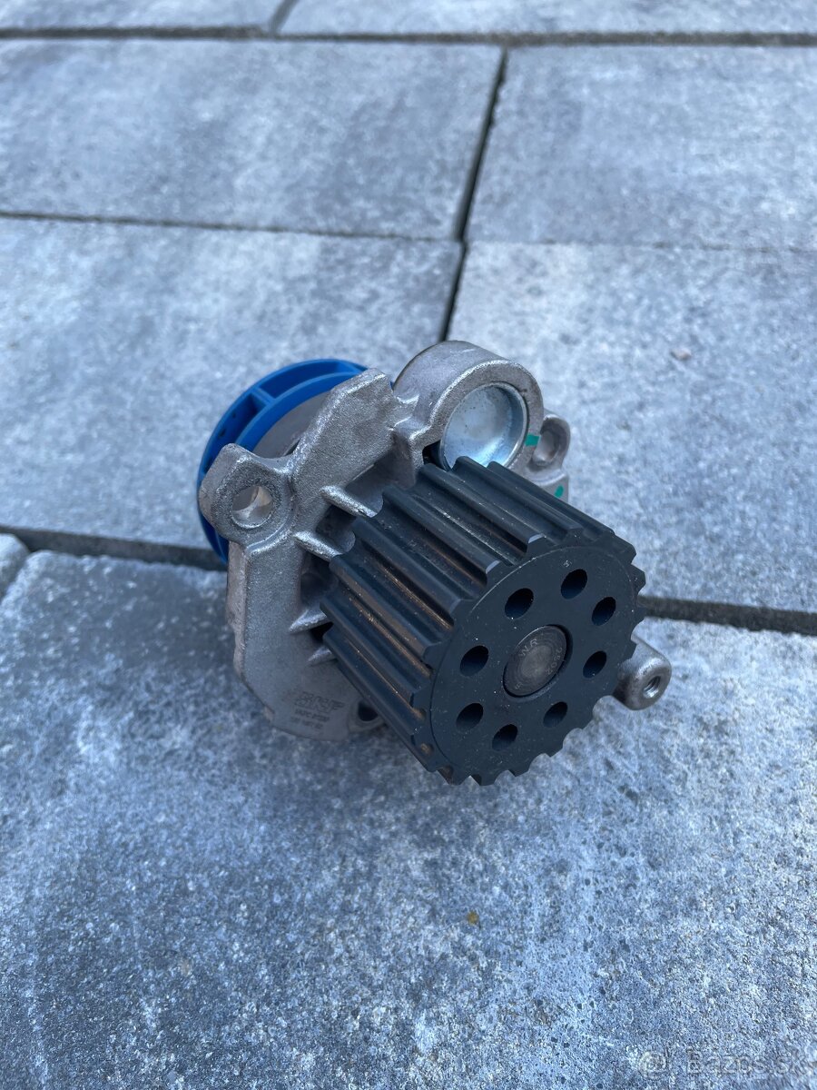 Vodna pumpa s remenom 1.9 74kw atd - 2