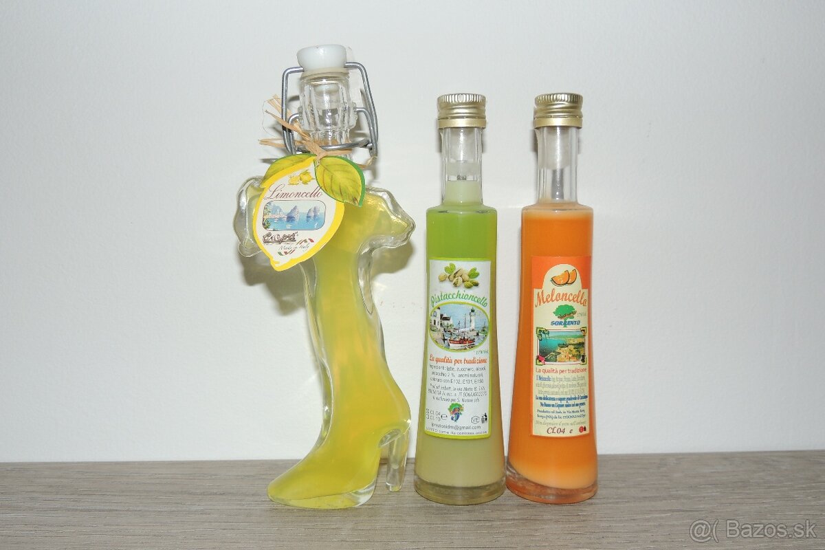 Zbierka - alkoholové fľaštičky - 2
