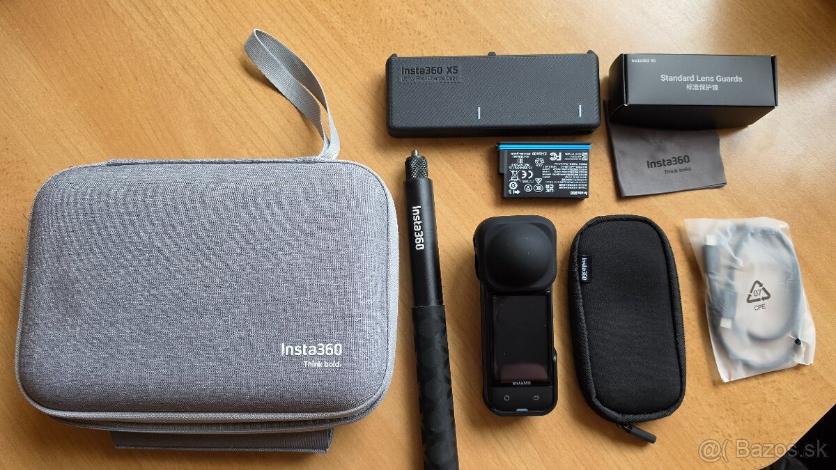 Insta360 X5 Essentials Bundle - 2