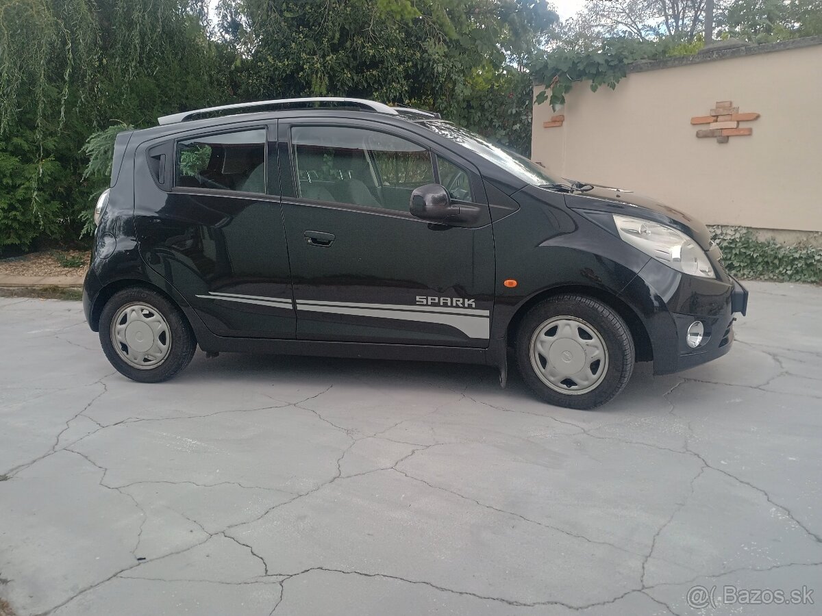 Chevrolet Spark - 2