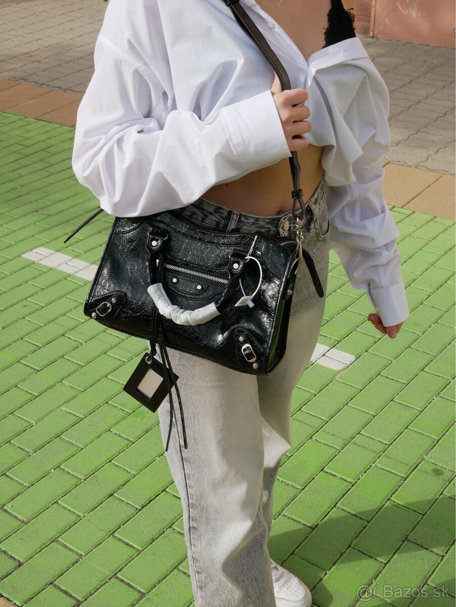 Balenciaga kabelka - 2