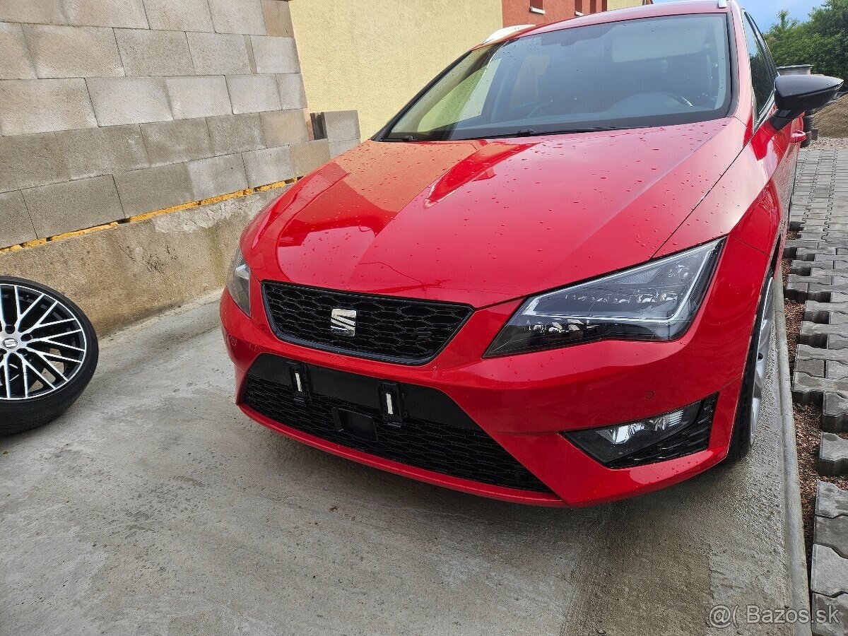 Seat leon FR ST 300ps benzin Manual - 2