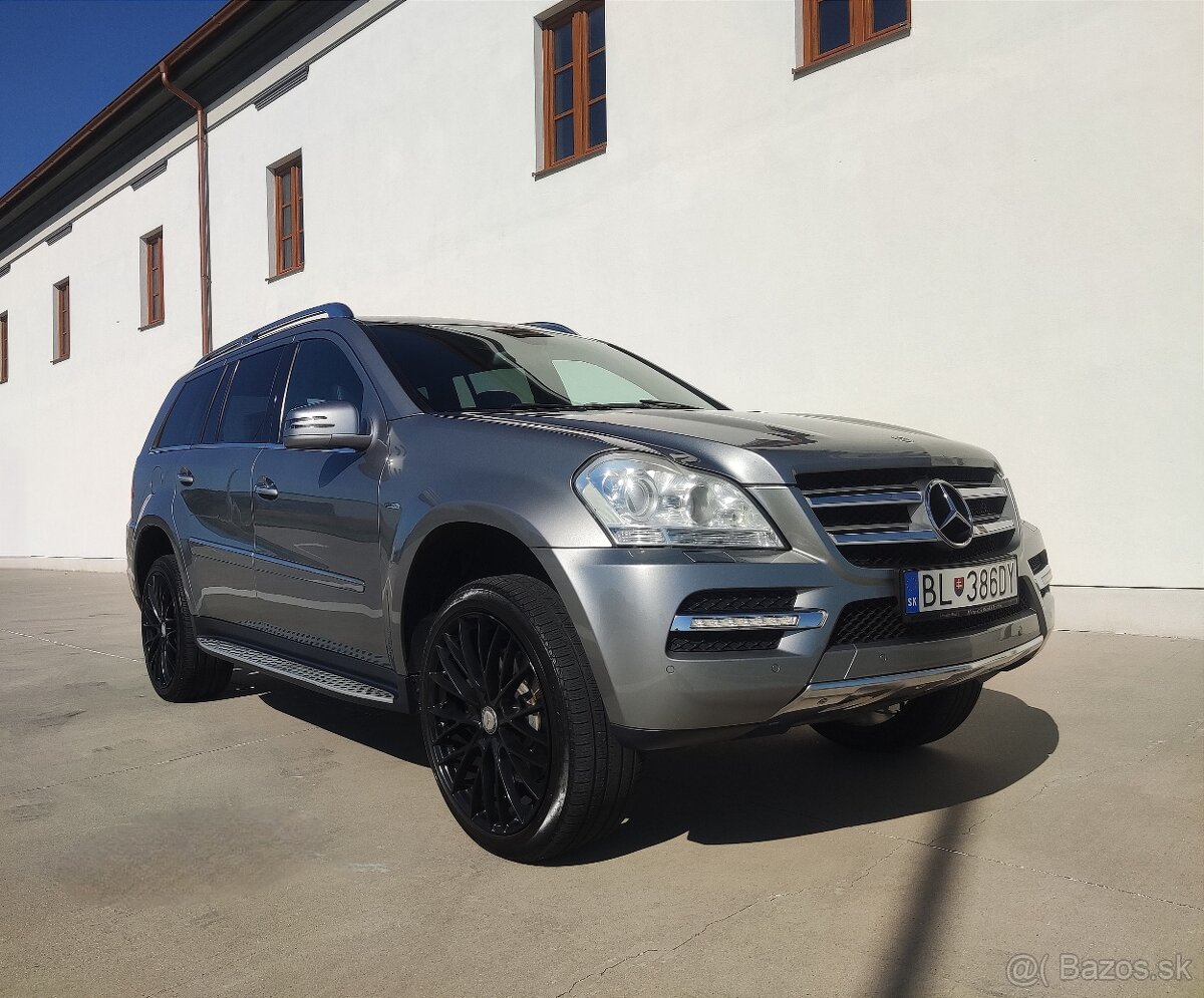 Mercedes-Benz GL 350, 7 miest, 8/2012 - 2