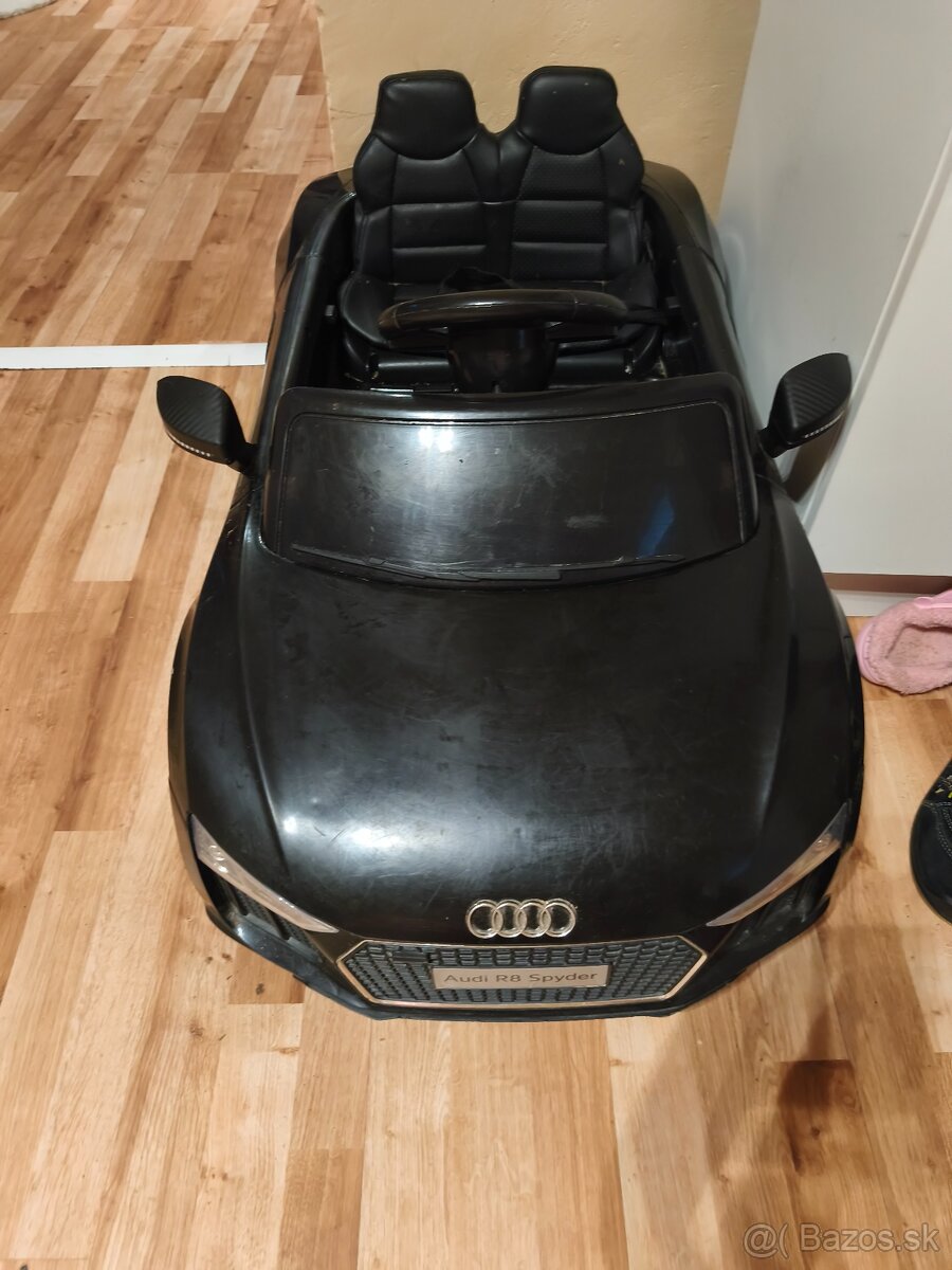 Elektrické autíčko audi - 2