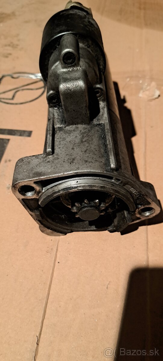 Predám štartér na 1.9 tdi 96kw AVF - 2