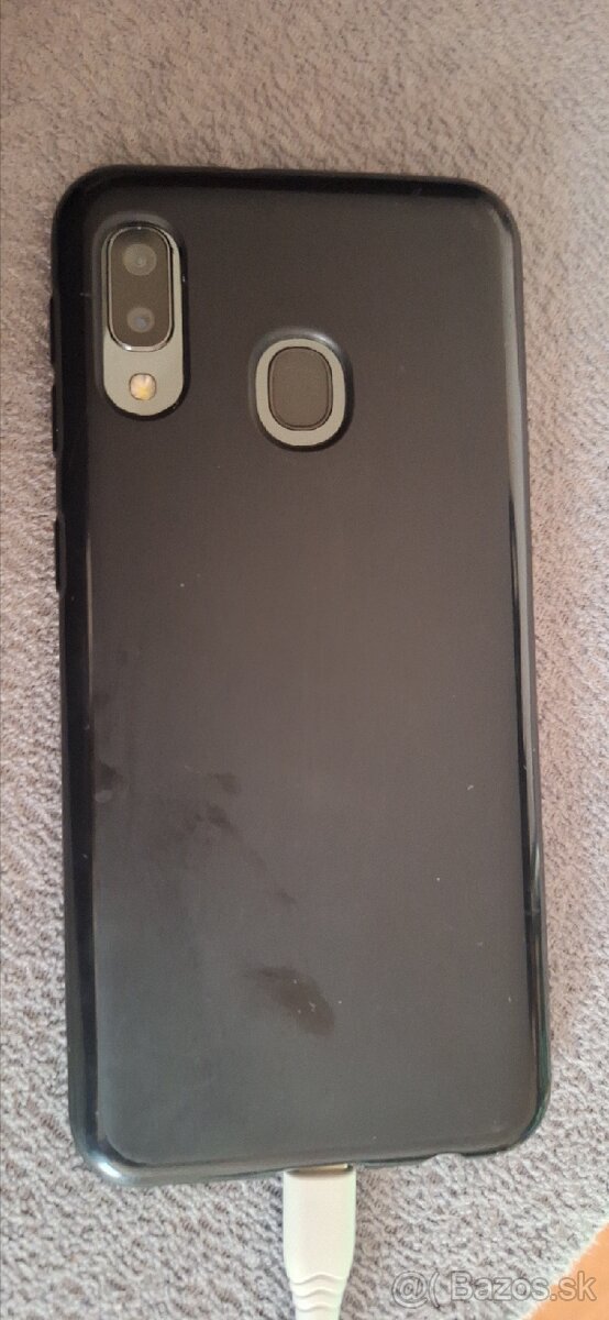 Samsung a20e - 2