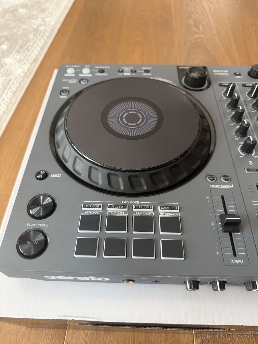 Pioneer DJ DDJ-FLX6-GT - 2