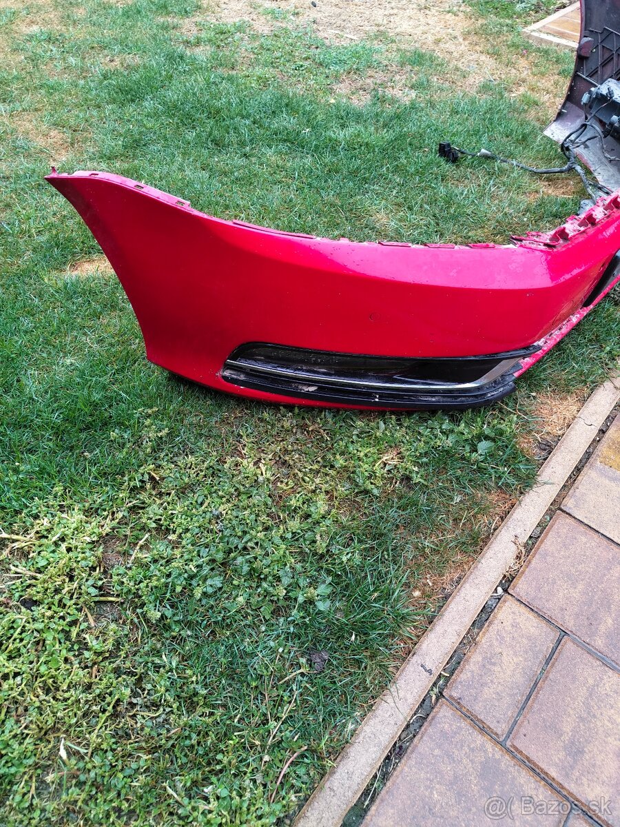 Predný nárazník Passat B7 - 2