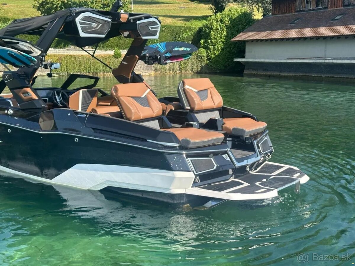 Mastercraft X24 model 2026 - 2