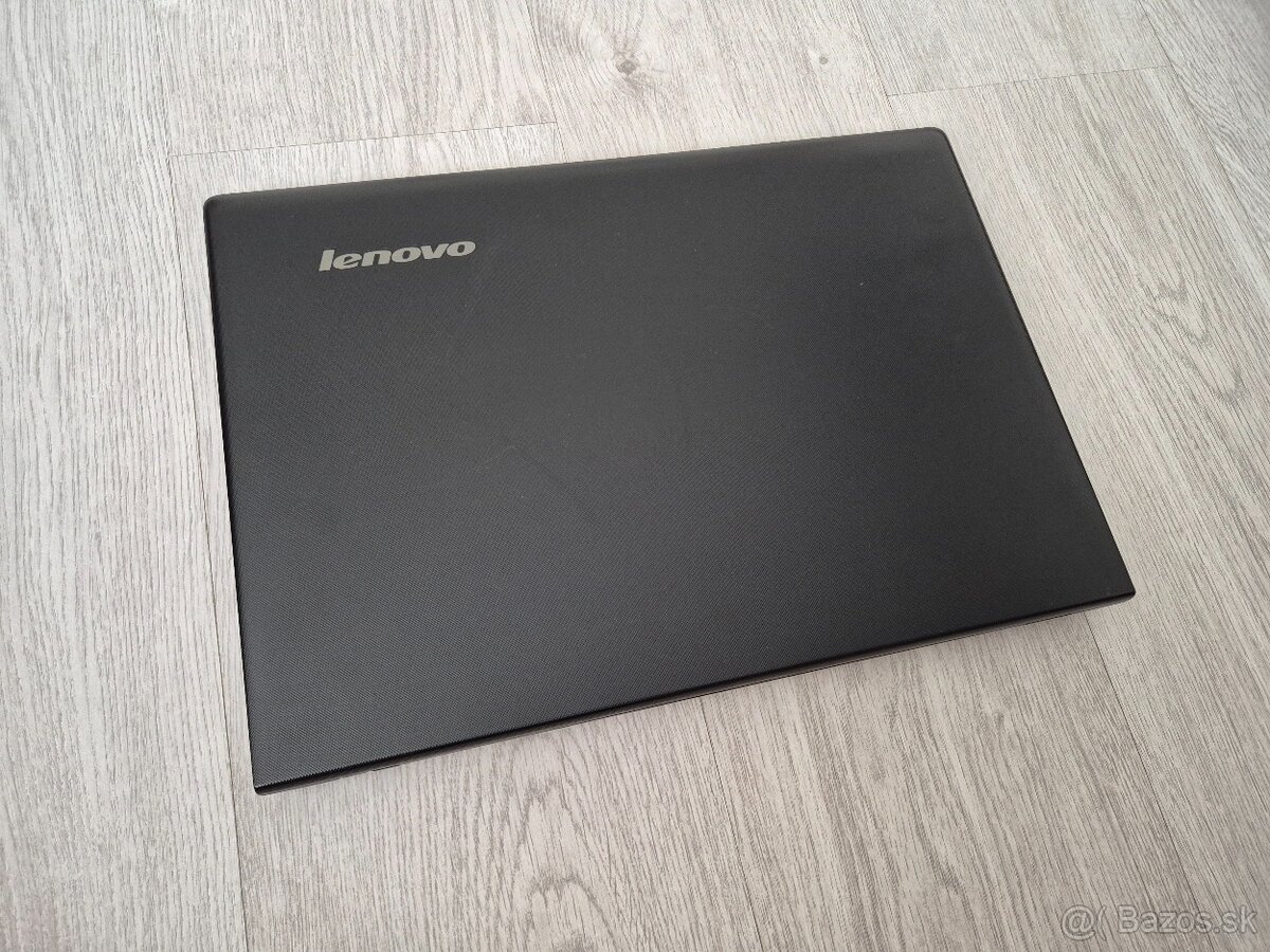 Lenovo IdeaPad 100 15,6" i3, novy SSD HDD - 2
